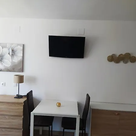 Apartment Recien Reformado, Fire Stick Amazon, Wifi, 2 Pers, Centrico, 20 M Playa Torremolinos